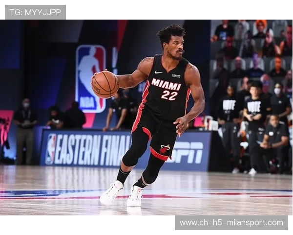 巴特勒外线出手不中但造犯规，热火争取机会