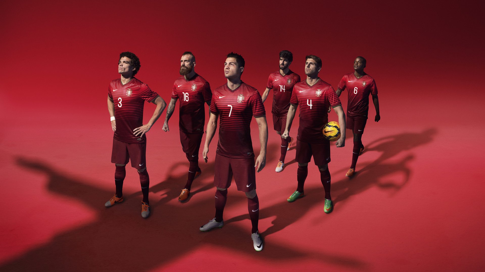 “彼得森助力南非羚羊队稳守阵地，攻守兼备”