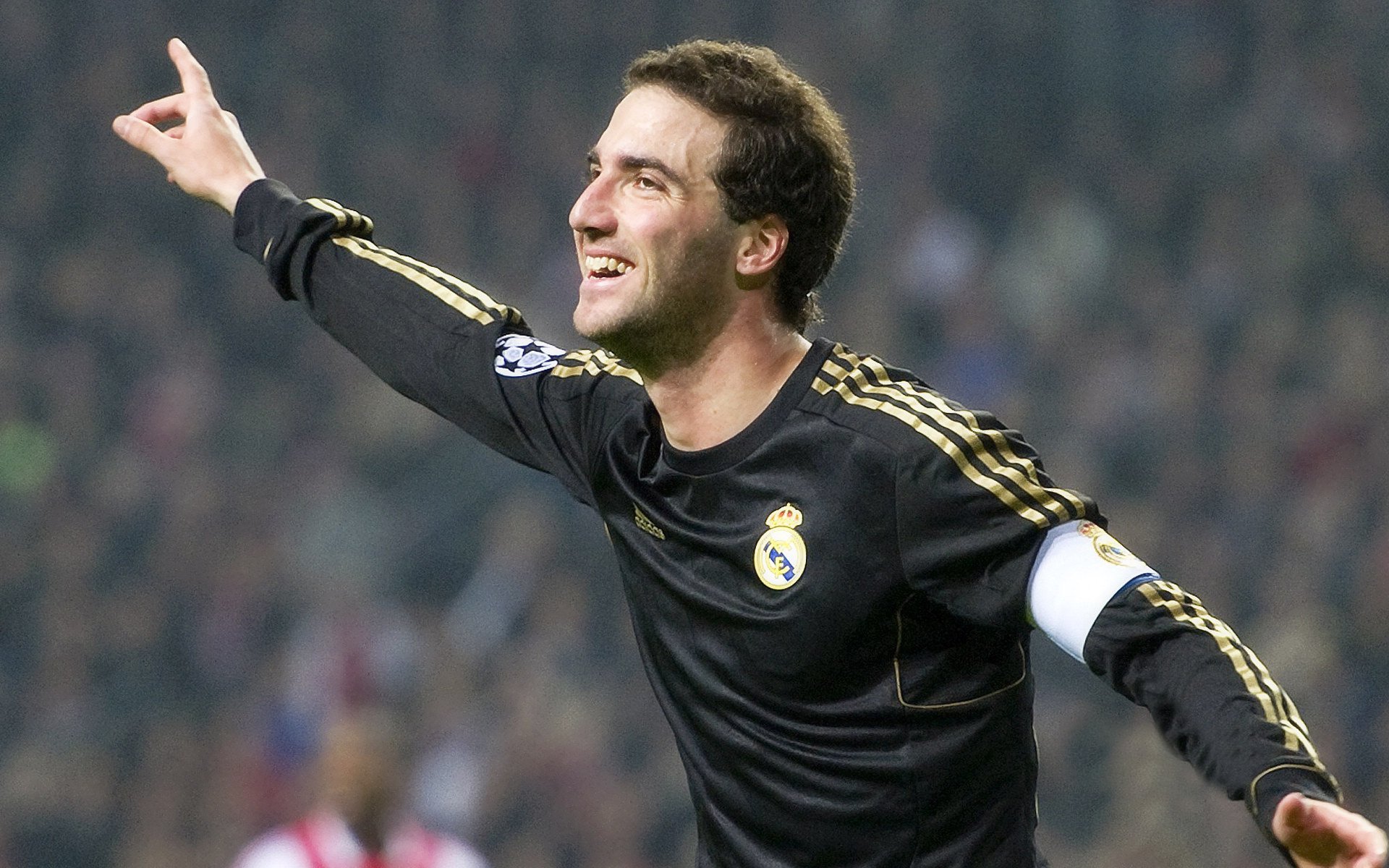 德甲球队神经反馈技术促进专注力和反应速度提升，神经反馈机制